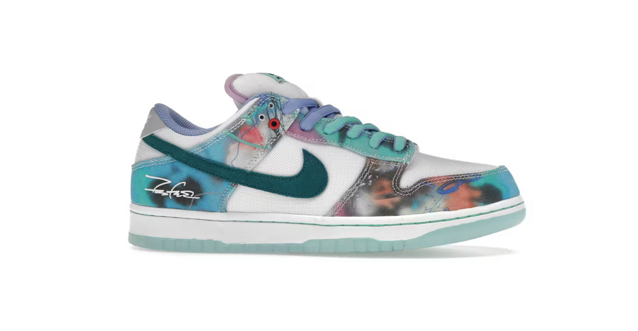 DUNK LOW SB FUTURA