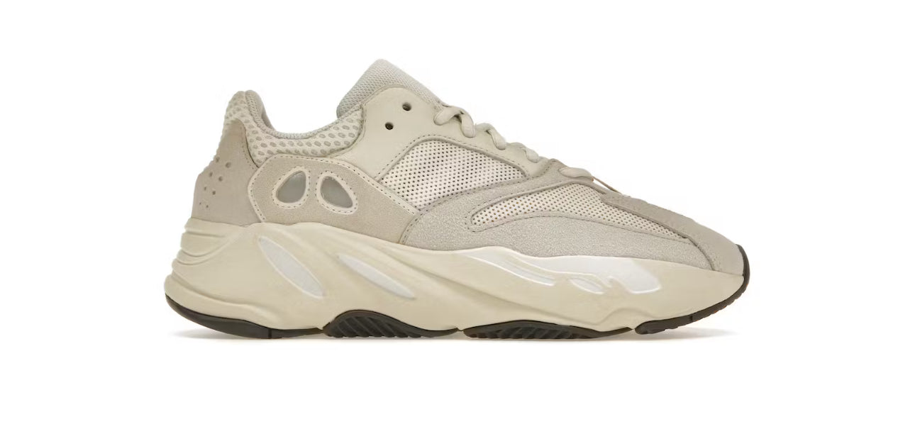 YEEZY 700 ANALOG
