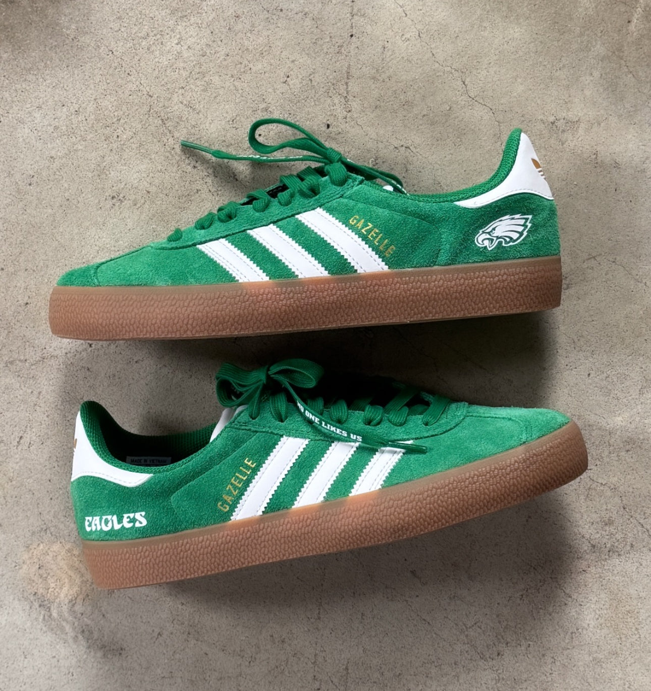 ADIDAS GAZELLE EAGLES CUSTOMS