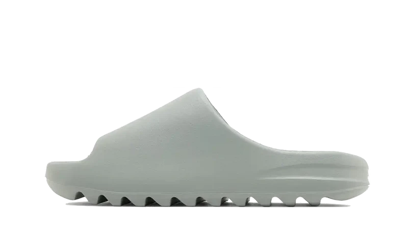 YEEZY SLIDE SALT