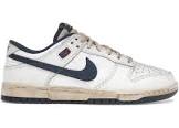 NIKE DUNK LOW STRANGER THINGS