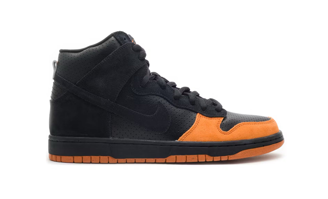 NIKE SB DUNK HIGH BLACK SOLAR ORANGE