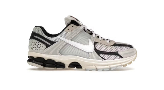 NIKE VOMERO 5 SUPERSONIC