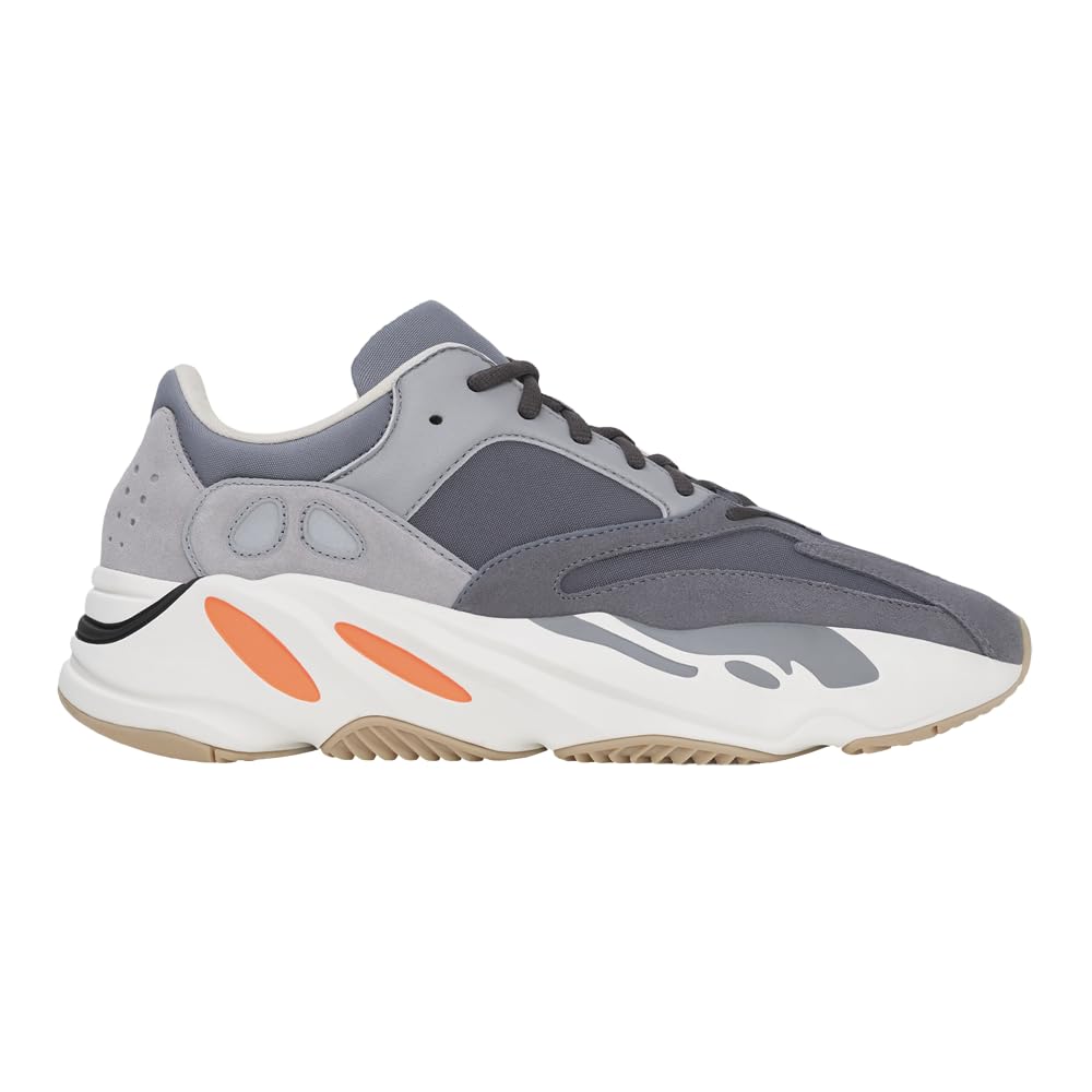 YEEZY 700 MAGNET