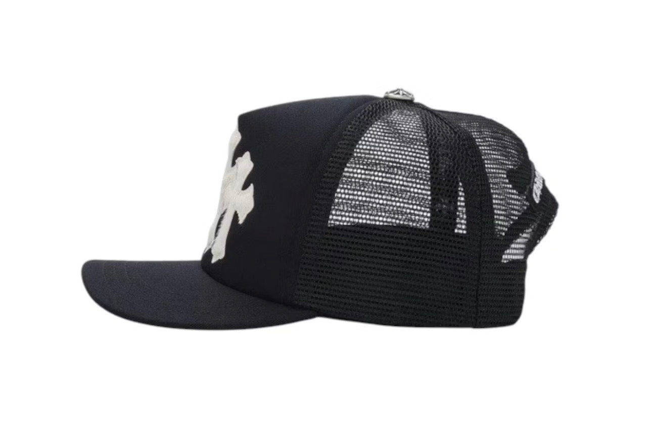CHROME HEARTS CEMETERY CROSS TRUCKER HAT (PONY HAIR)