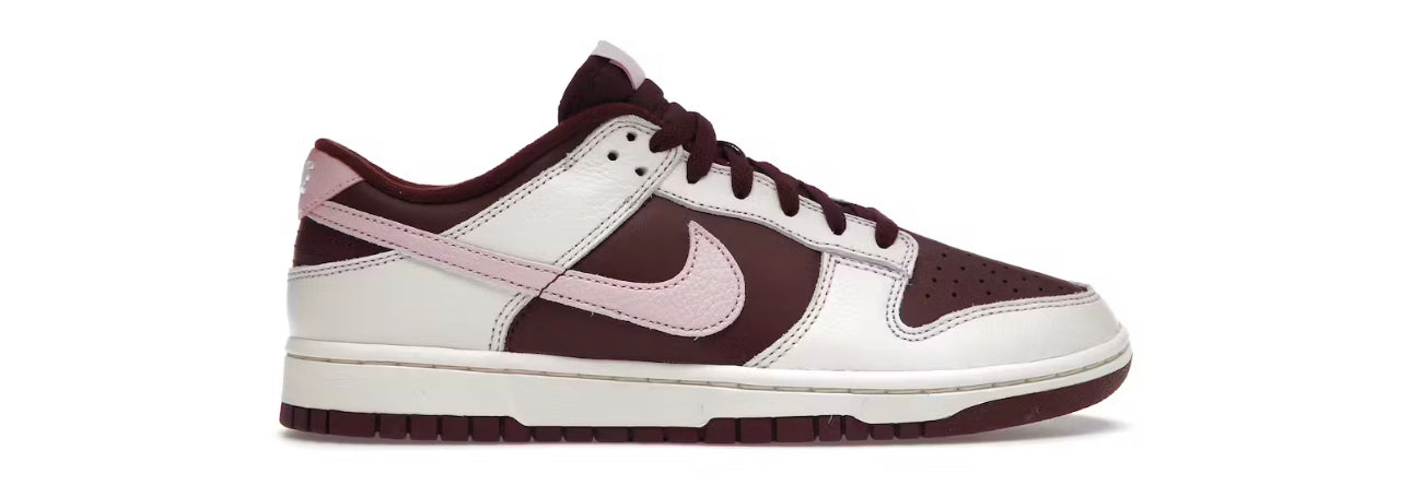 NIKE DUNK LOW VALENTINES DAY