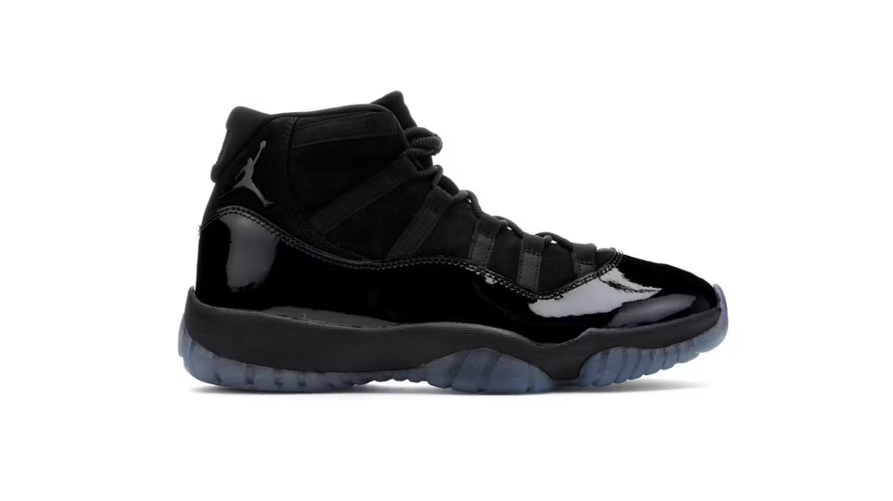 JORDAN 11 CAP & GOWN