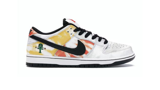 NIKE SB DUNK LOW RAYGUN TIE DYE WHITE