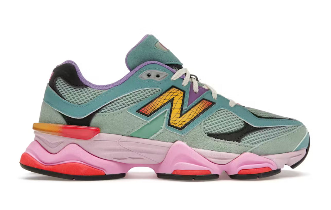 NEW BALANCE 9060 SOUTH BEACH LIGHTS