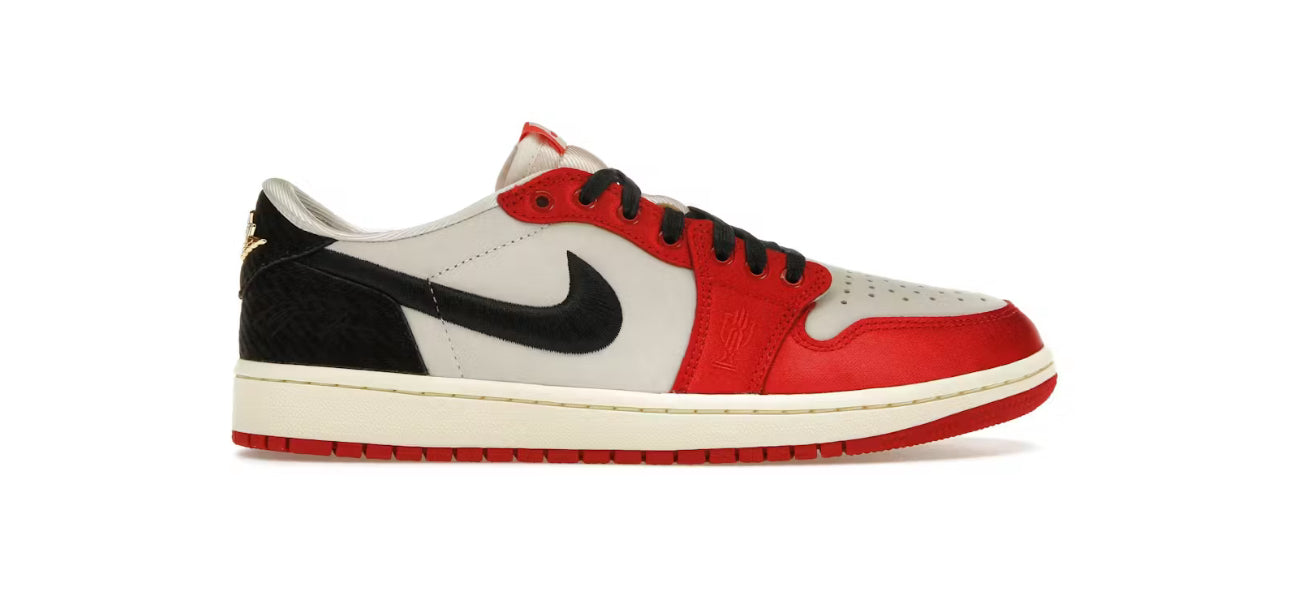 JORDAN 1 LOW OG TROPHY ROOM