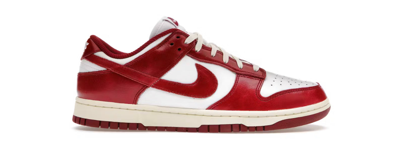 NIKE DUNK LOW PRM TEAM RED