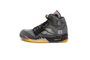 AIR JORDAN 5 OFF-WHITE MUSLIN