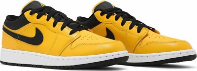 JORDAN 1 LOW UNIVERSITY GOLD