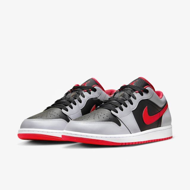 JORDAN 1 LOW BLACK LIGHT SMOKE GYM RED