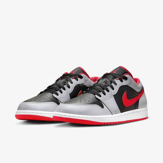 JORDAN 1 LOW BLACK LIGHT SMOKE GYM RED